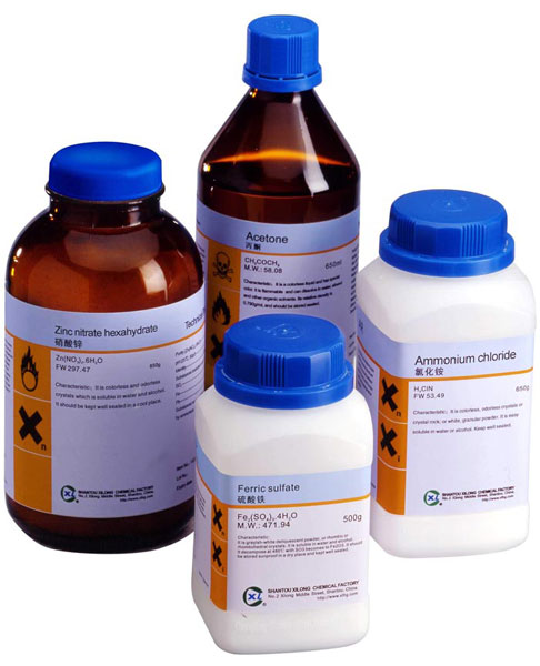 Hóa chất Lactose monohydrate Xilong C12H22O11 lọ 500g CAS 10039-26-6